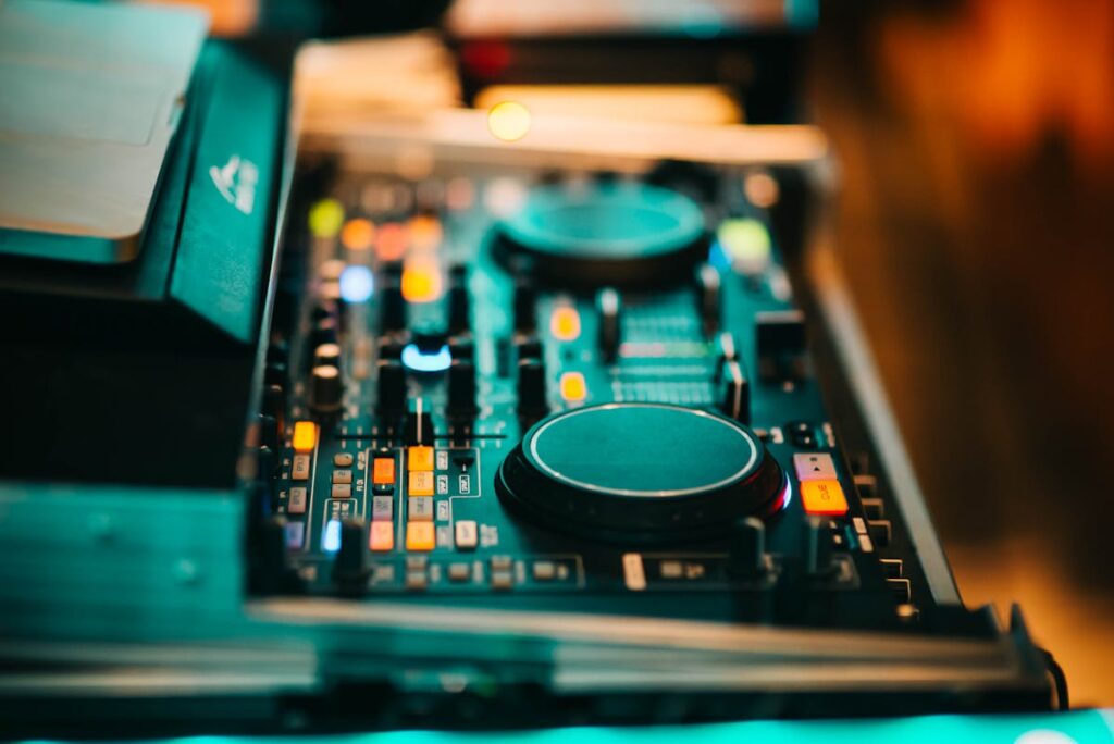DJ Equipment Rental Houston TX: Lights, Sound, and Staging in One Place
